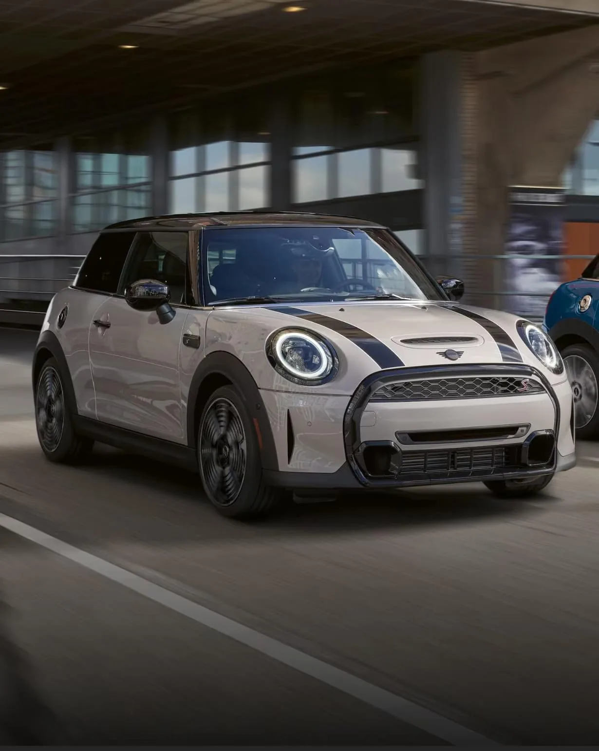 MINI-USA-H2D-Exterior-1.jpg