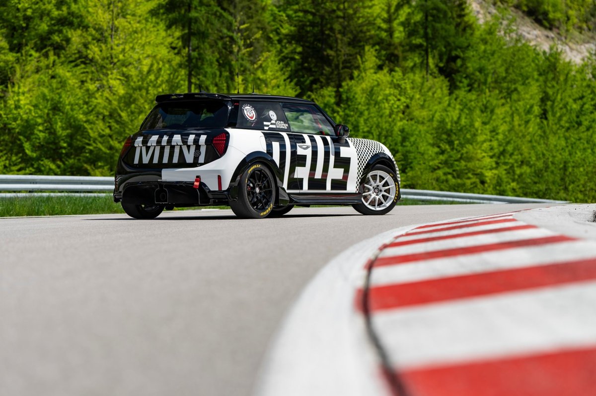 mini cooper harga, mini 5 door, plaza mini serpong, mini 3 door, mini cabrio