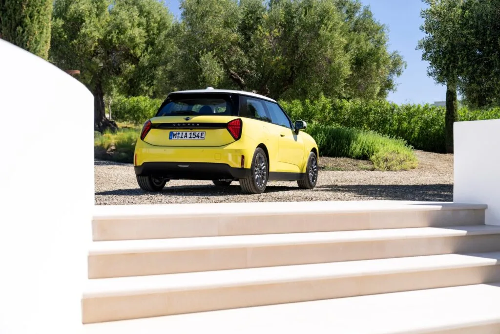 mini electrik, mobil listrik, all new mini electric, mini ev, all new mini se