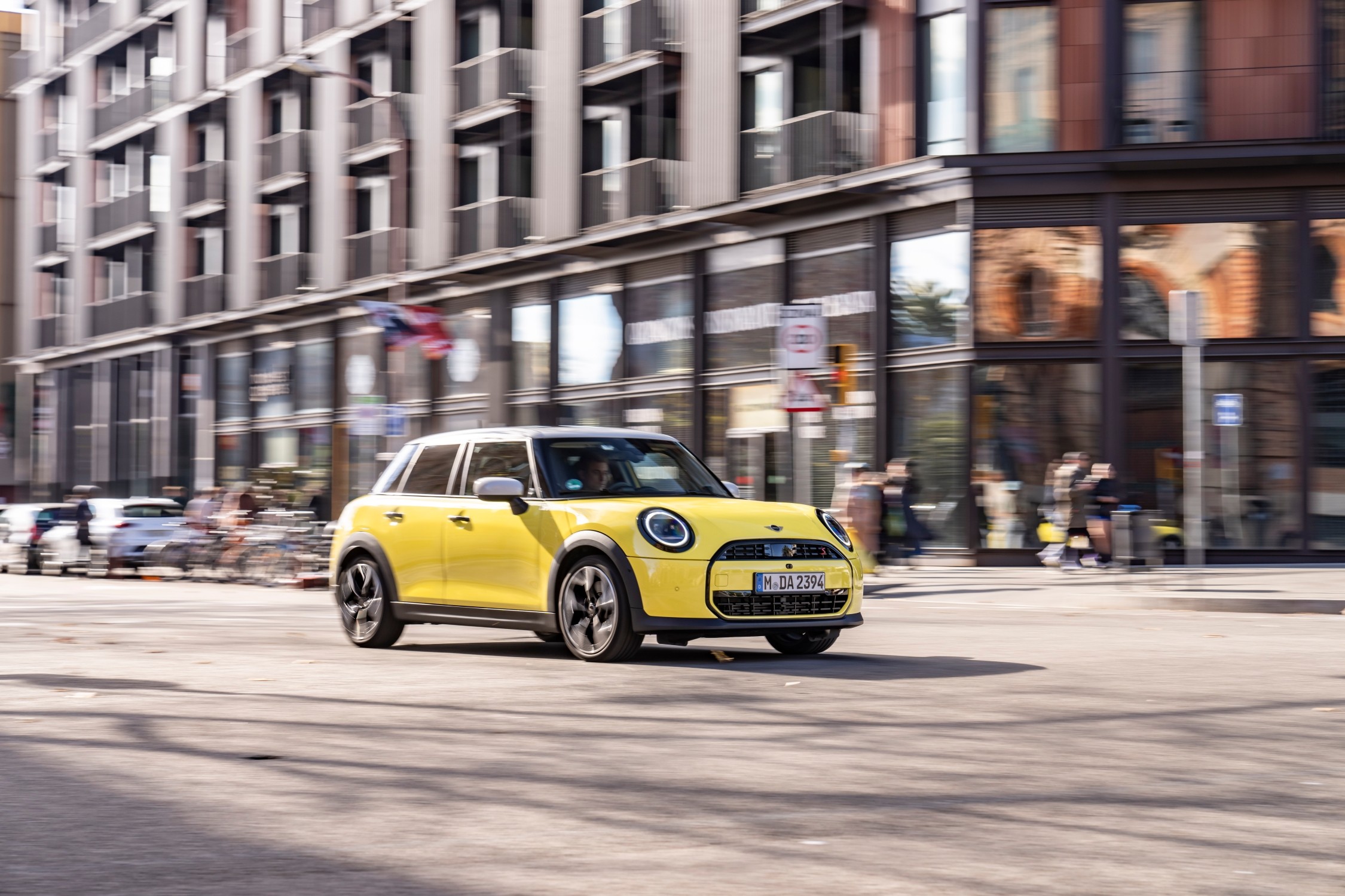 Harga MINI 5 Door 2025 dan Spesifikasi