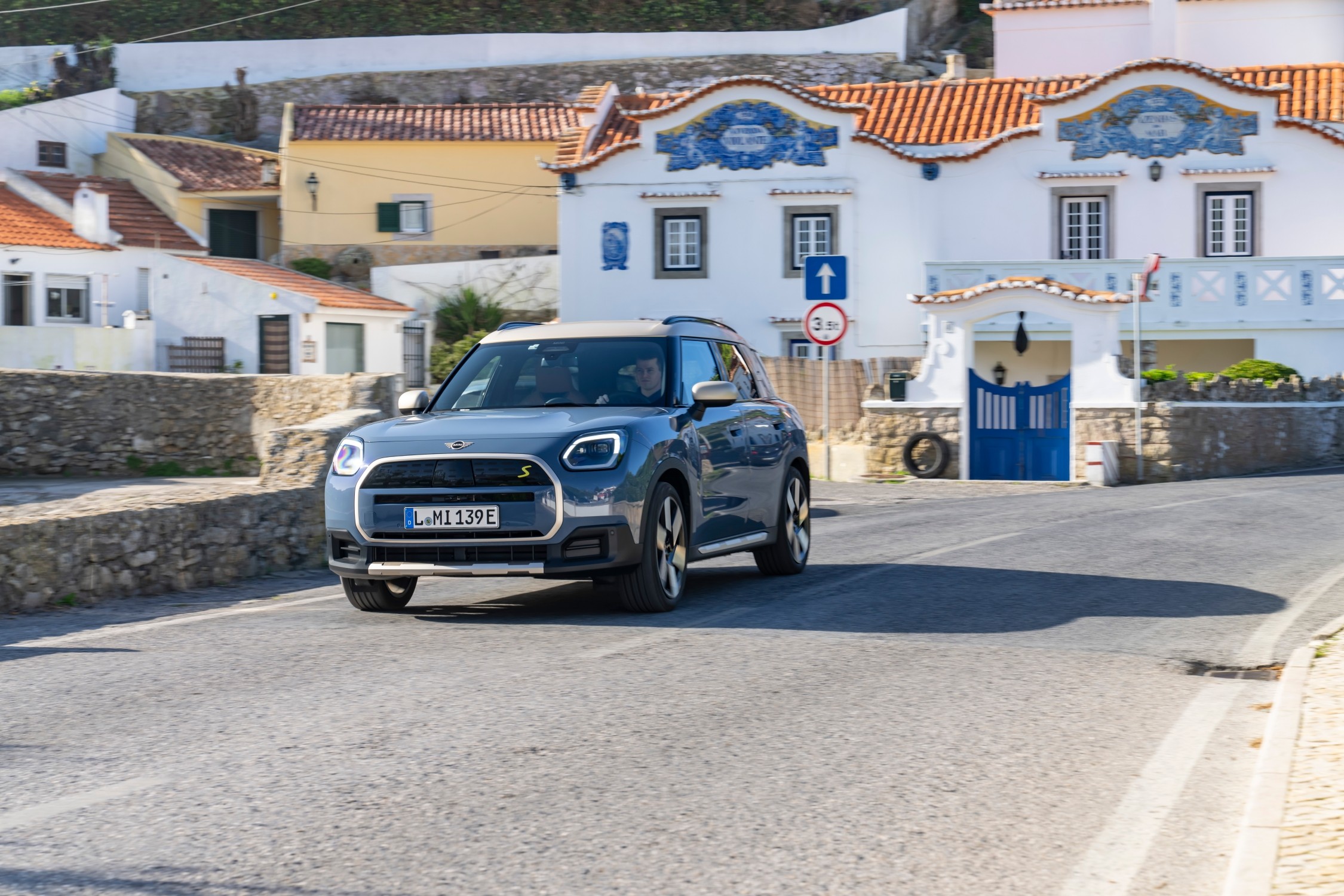 Harga MINI Cooper Countryman 2025