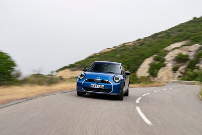 Harga MINI Cooper 5 Door