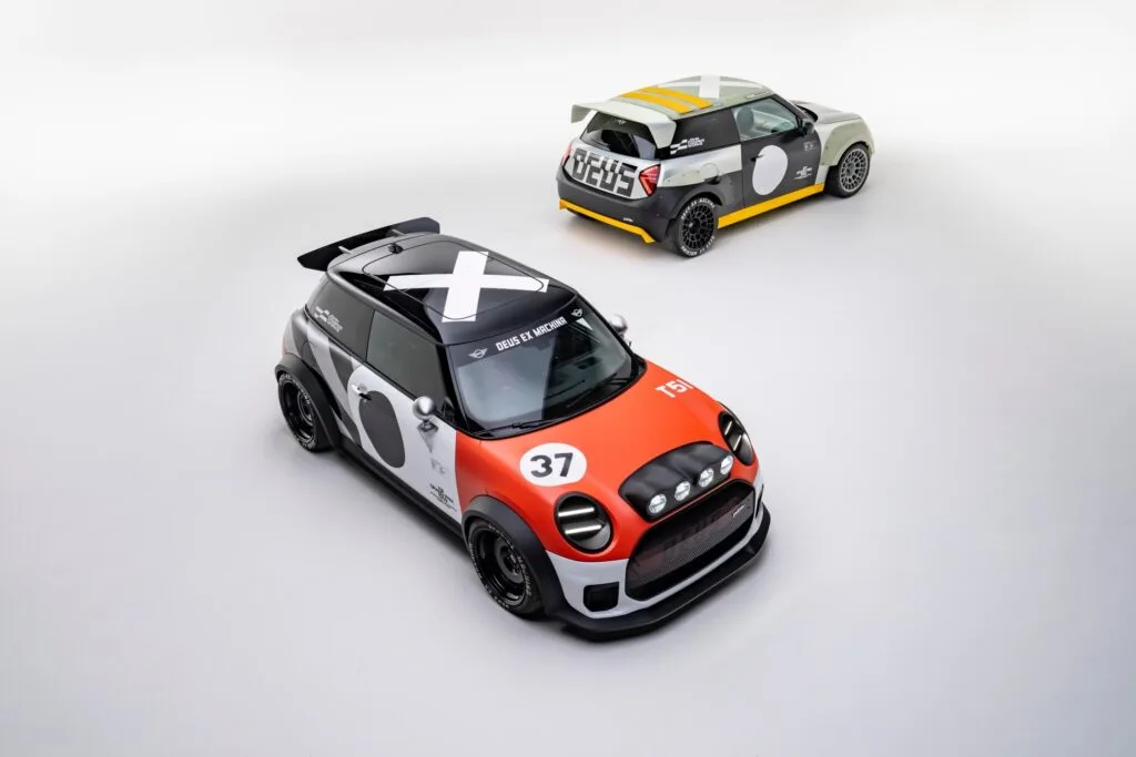 MINI Deus Ex Machina