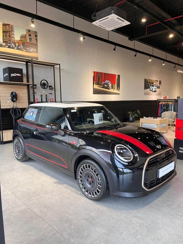 MINI Cooper Jetblack Edition