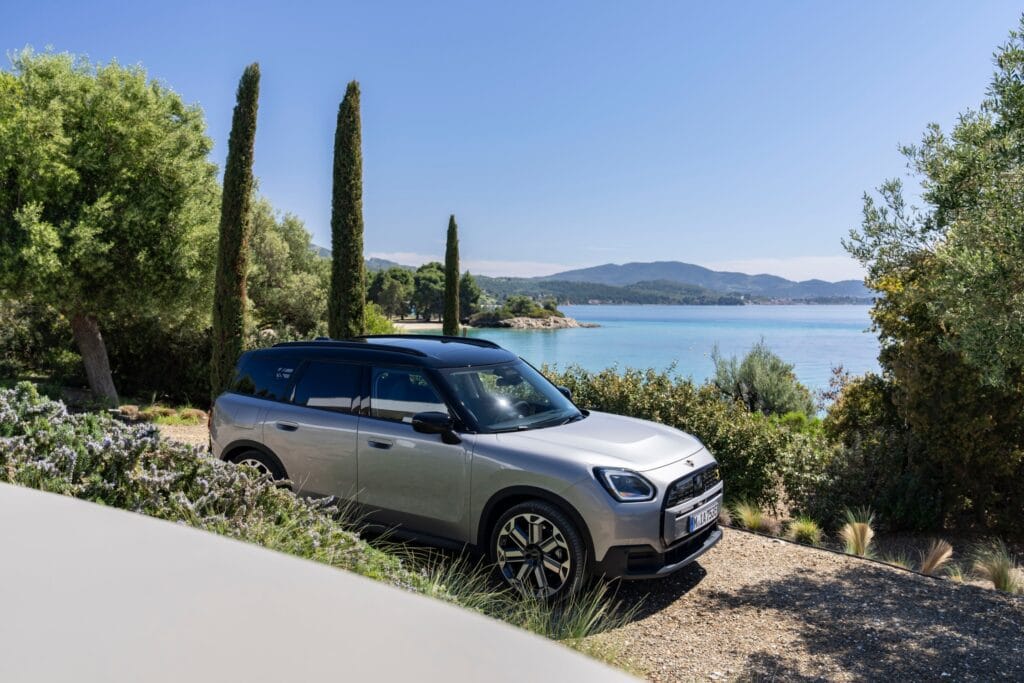 Countryman S
