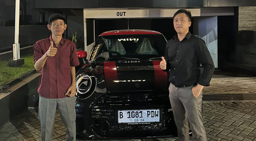 3 Door JCW, Legend Grey