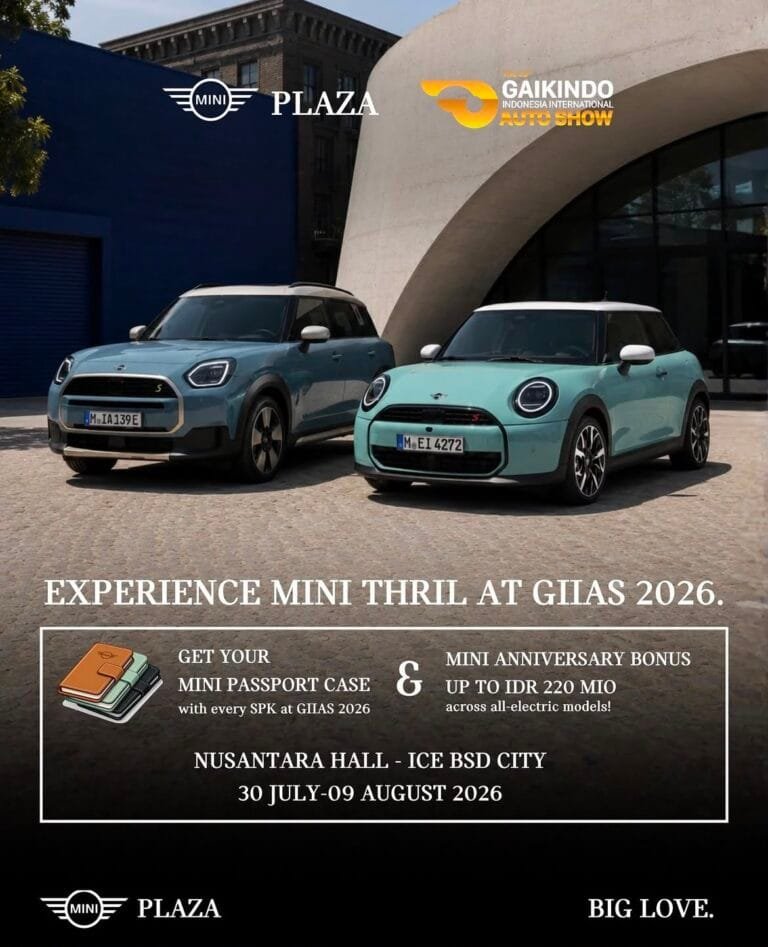 Promo MINI Cooper GIIAS 2026 di ICE BSD City dengan Anniversary Bonus hingga Rp220 juta untuk MINI Electric dan hadiah MINI Passport Case.